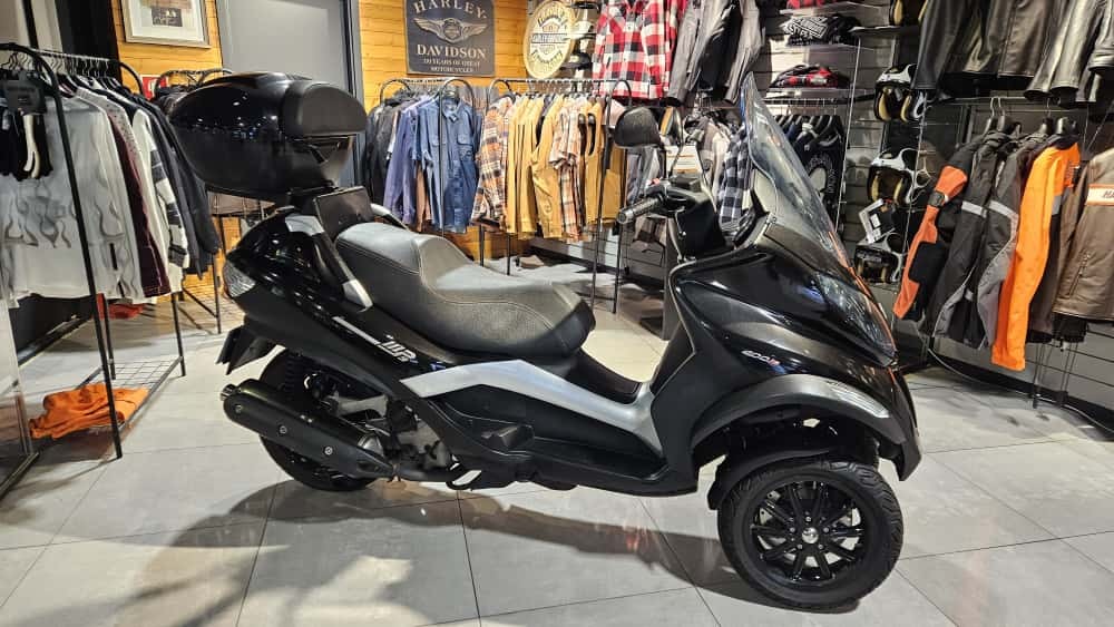 Piaggio MP3 | Ano: 2025 | kms: 39031 | Preço: 2990€